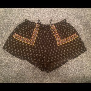 About A Girl Cute Flowy Shorts